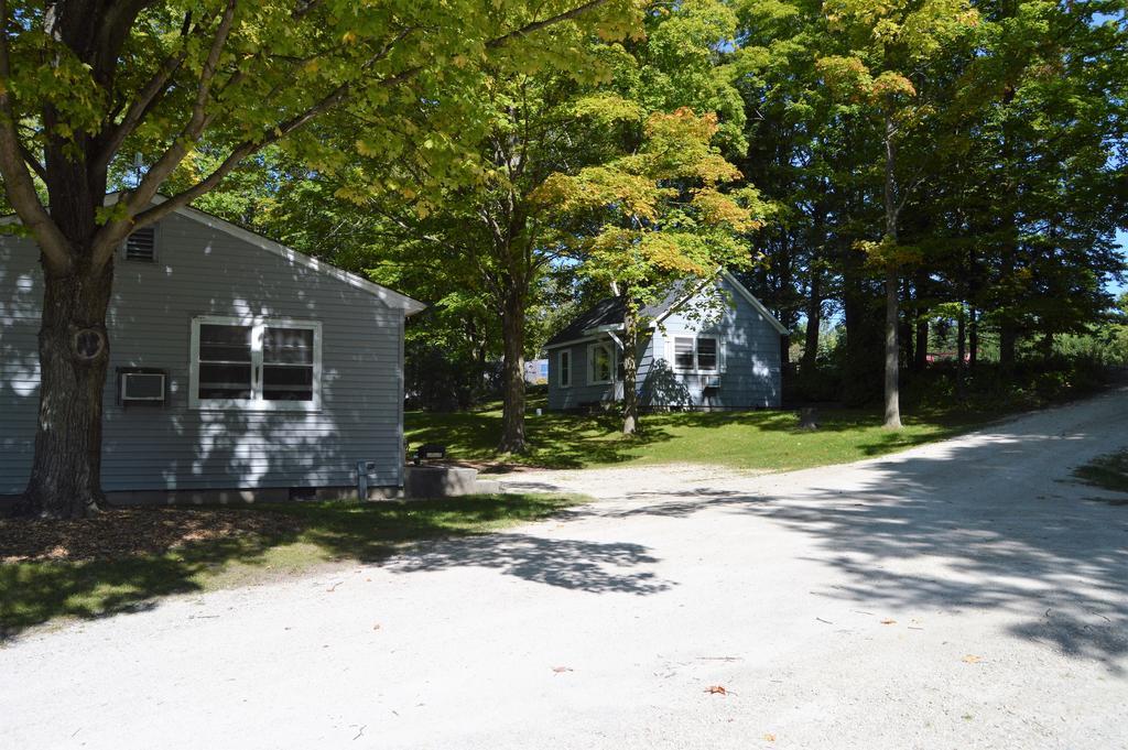Baileys Sunset Cottages Baileys Harbor Exterior foto